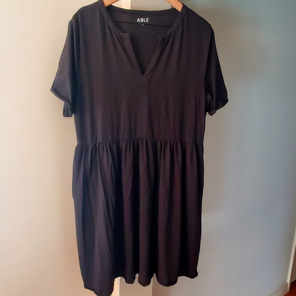 ABLE - Easy Modal Swing Dress w/ Pockets - Generous Size M - Black